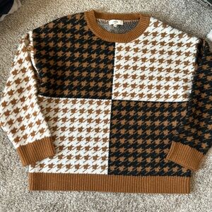 entro Womens boutique houndstooth sweater